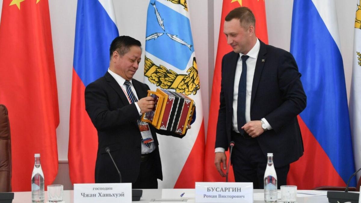 Посол КНР в России Чжан Ханьхуэй сообщил об интересе к саратовским продуктам