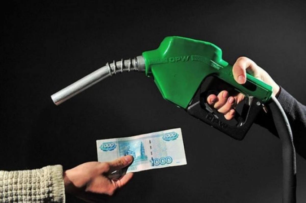 Саратовская область – аутсайдер рейтинга доступности бензина