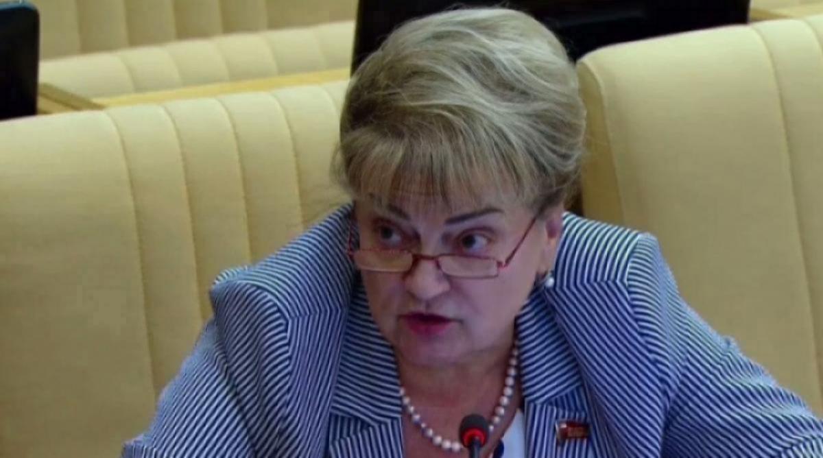 Алимова прокомментировала закон о дистанте для студентов-медиков