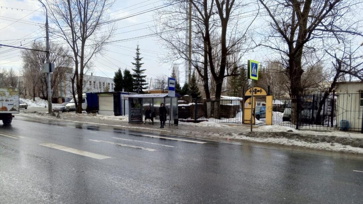 «Гранта» сбила саратовчанку на переходе в Ленинском районе