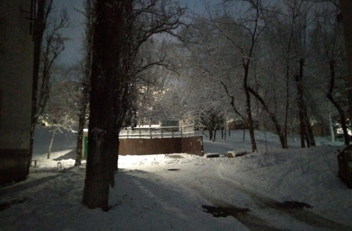 Пытаясь избежать изнасилования на улице, девушка вступила в схватку с 27-летним преступником