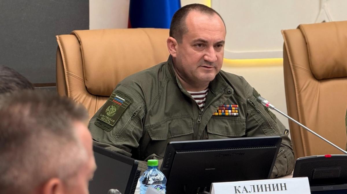 Калинин призвал поощрить врачей, полицейских и спасателей за работу в праздники