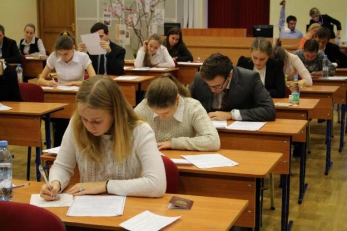 Отмена ЕГЭ в российских школах: заявление Минпросвещения и Рособрнадзора