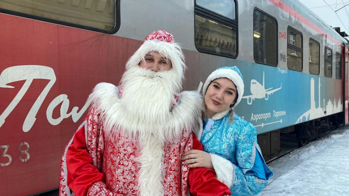 Предновогодняя акция для пассажиров пригородных поездов стартовала в Саратове