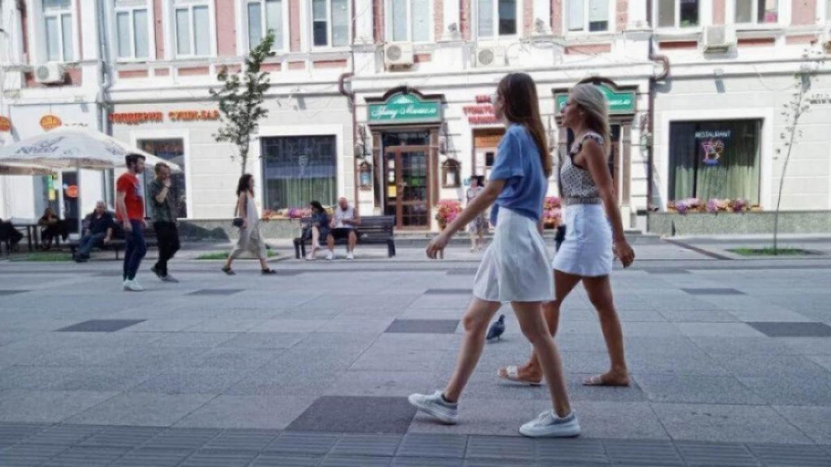 Почти 5 тысяч жительниц Саратовской области нашли работу через кадровые центры