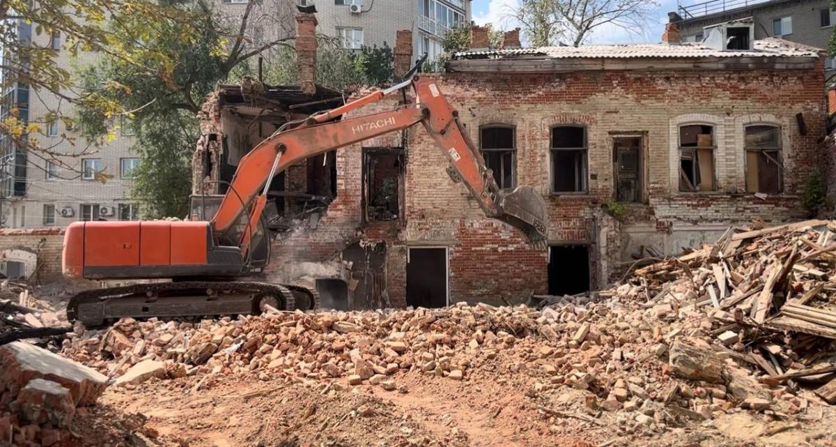 В Саратове демонтируют еще 32 аварийных дома: что создадут на свободном месте