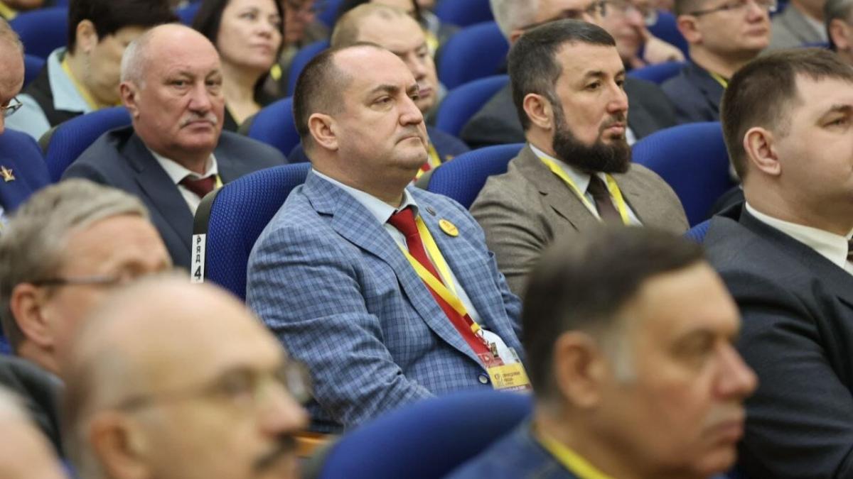 Калинин принял участие в заседании Центрального совета партии СРЗП