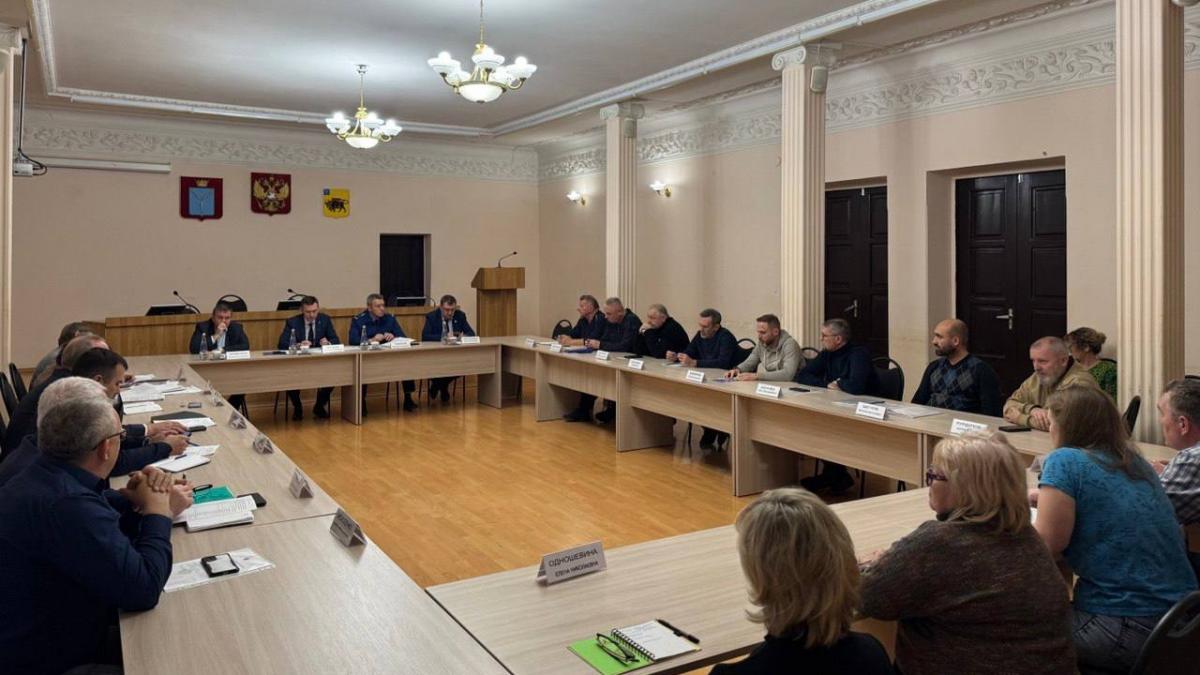 Леонов: МКД в Энгельсе переводим на оплату отопления по фактическому потреблению