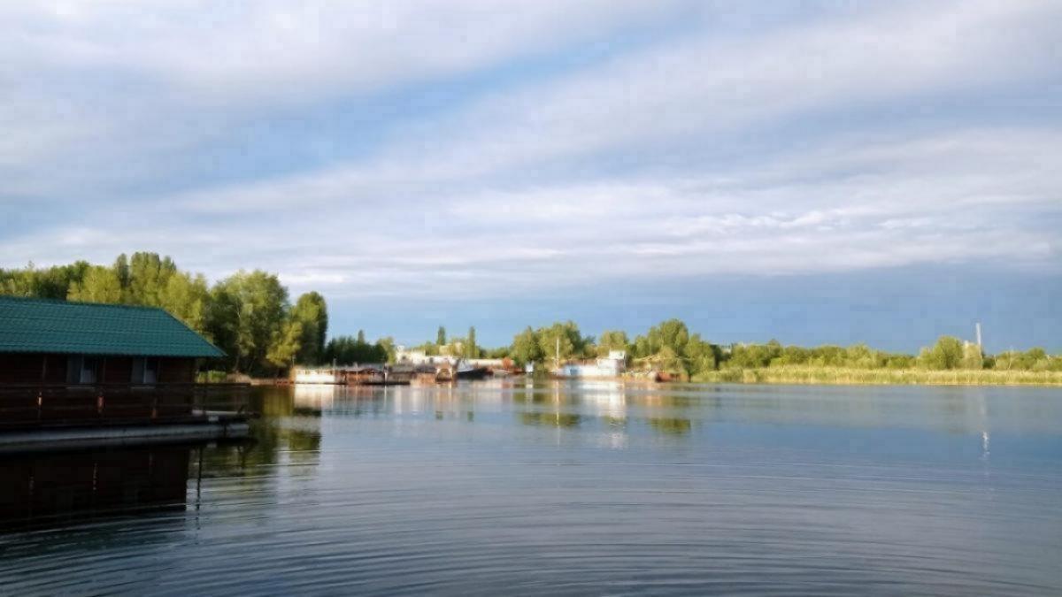 Под Саратовом за 40 млн продают прибыльную базу отдыха с бассейном