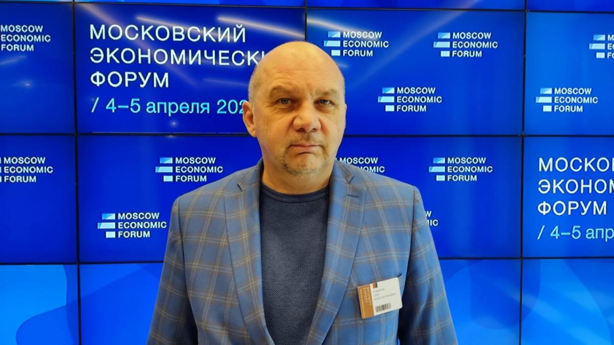 Олег Комаров назвал 3 причины оттока капитала из России