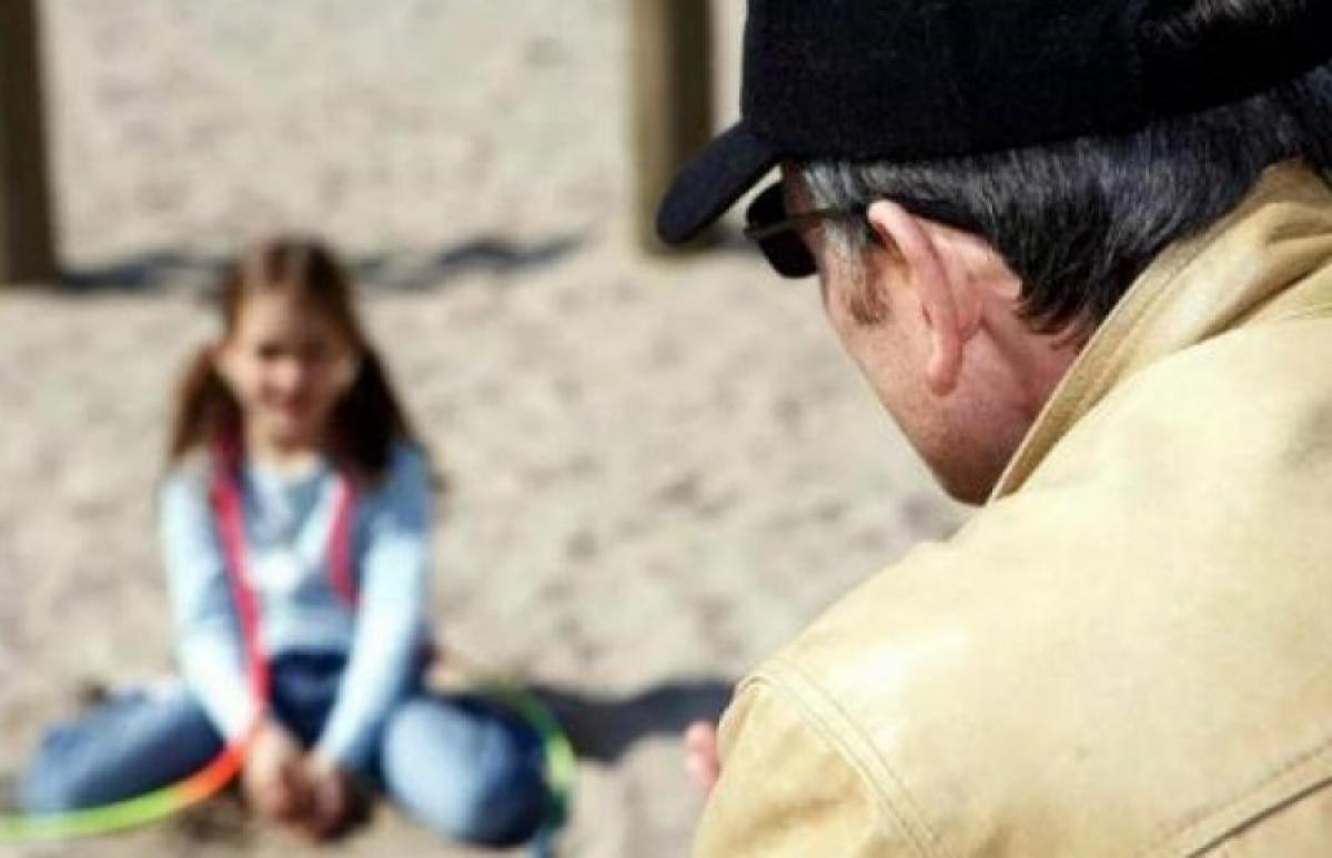Житель Саратовской области надругался над 11-летней внучкой своей сожительницы