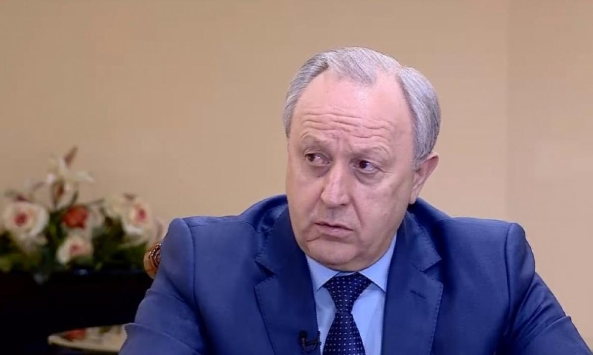 «Пар ослов»: в Саратовской области тоже возможен транзит власти