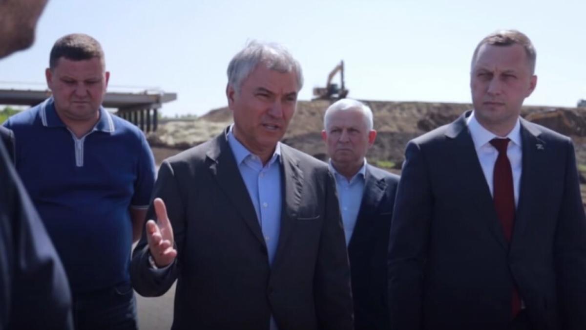 Володин призвал провести ревизию отремонтированных дорог в Саратовской области
