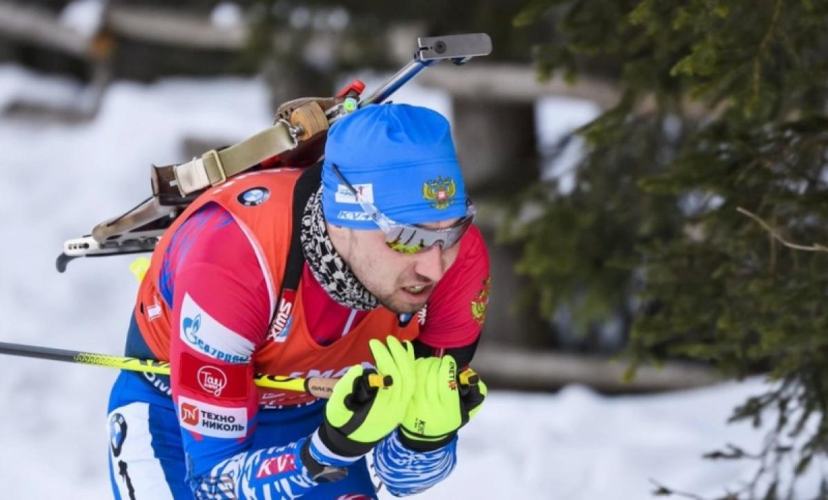 Александр Логинов завоевал серебряную медаль на Кубке мира по биатлону в Чехии