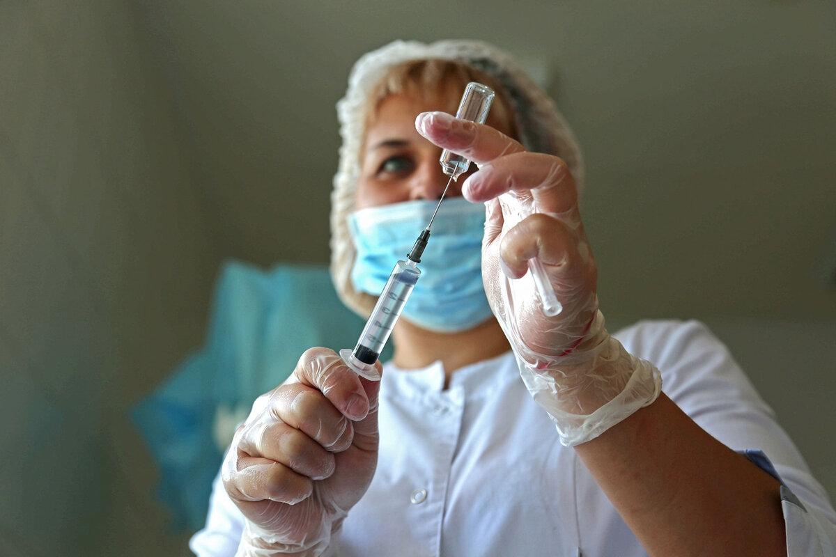 В России предлагается ввести уголовную ответственность за призывы к отказу от вакцинации