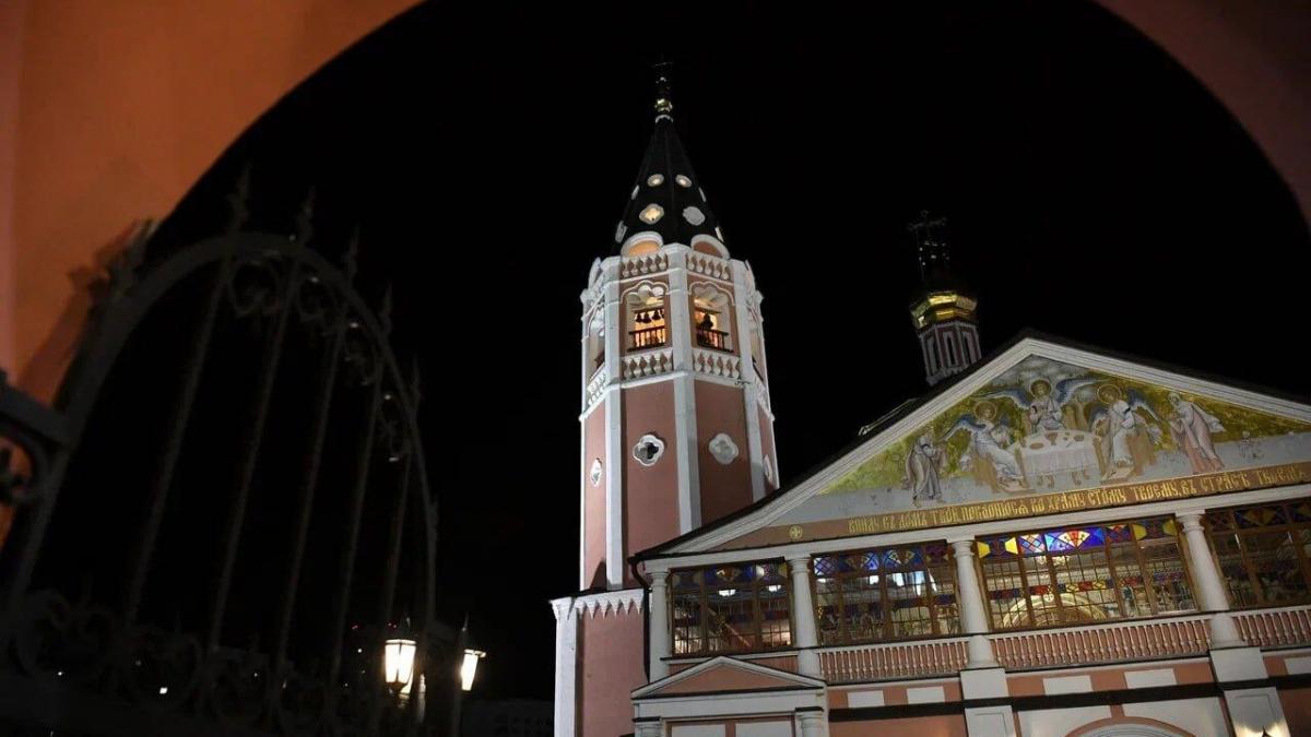 Роман Бусаргин поздравил саратовцев с Крещением Господним