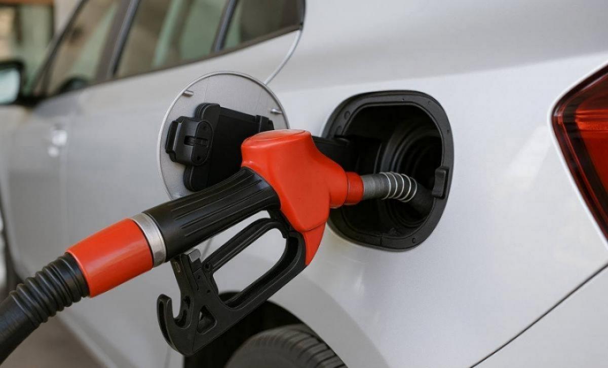 Росстат: в Саратовской области подешевел бензин и выросла цена на солярку