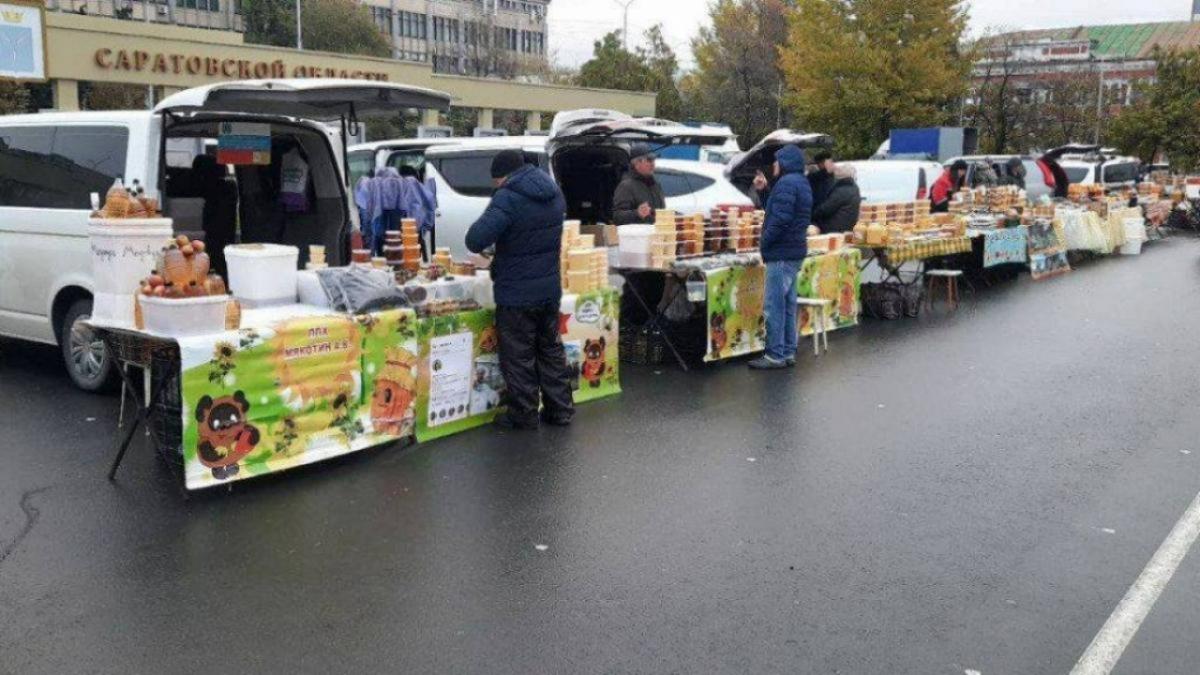 В центре Саратова снова будут торговать яйцами и мясом