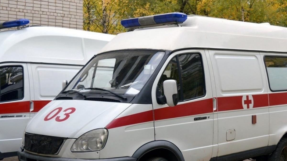 В Базарно-Карабулакском районе внедорожник вылетел в кювет: погиб водитель