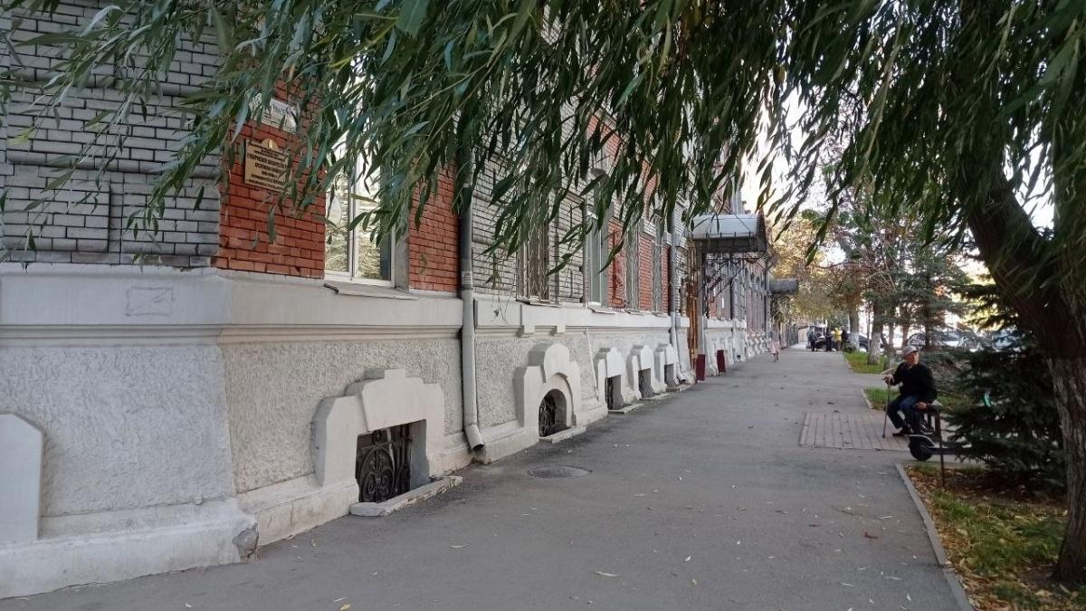 Госуслуги рассказали саратовским самозанятым всё о жестких запретах при НПД