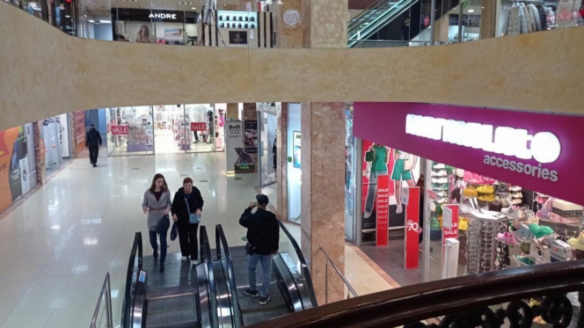 В выходные эвакуировали торговые центры Саратова и Энгельса