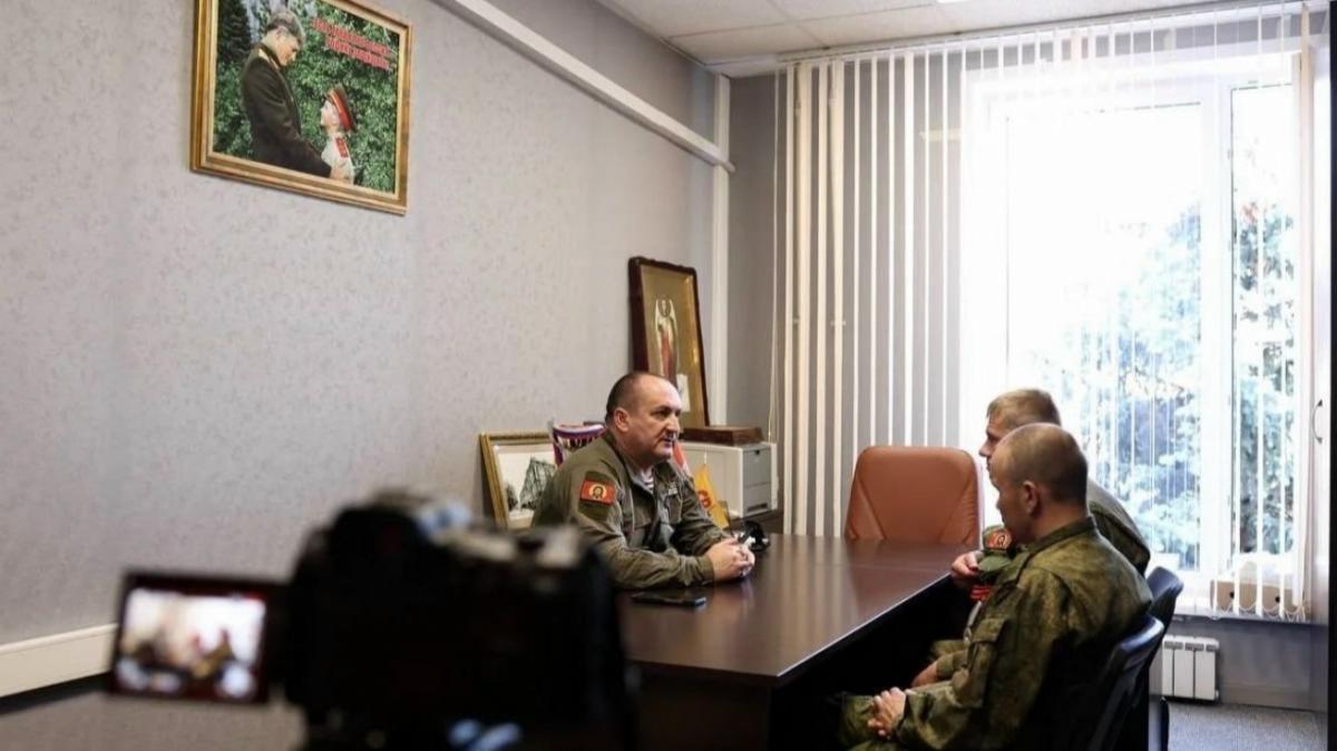 Депутат Саратовской облдумы Вячеслав Калинин провел прием участников СВО