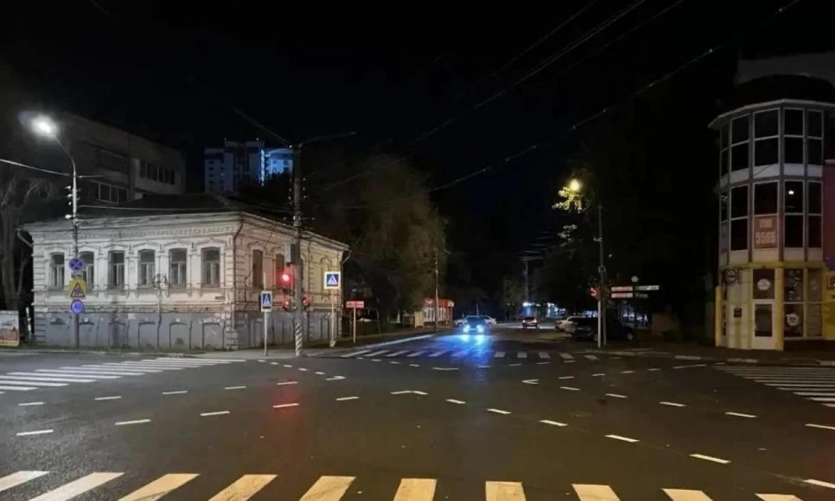 В Энгельсе монтируют новую систему фото- и видеофиксации нарушений ПДД