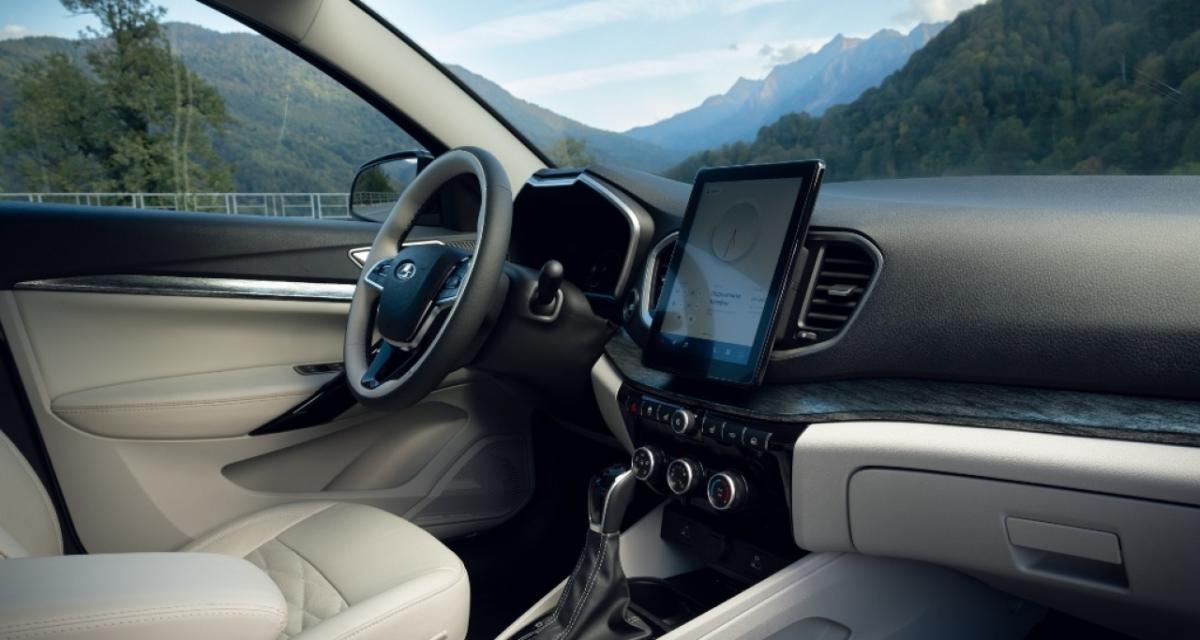 Саратовское правительство закупает два авто Lada Aura за 5,7 млн