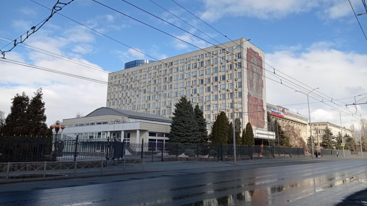 Изтлеуов из минпрома рассказал о банкротстве 3 саратовских заводов