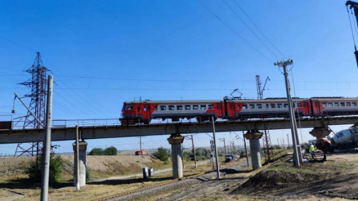 Юных балаковцев везли на саратовскую олимпиаду в электричке без отопления