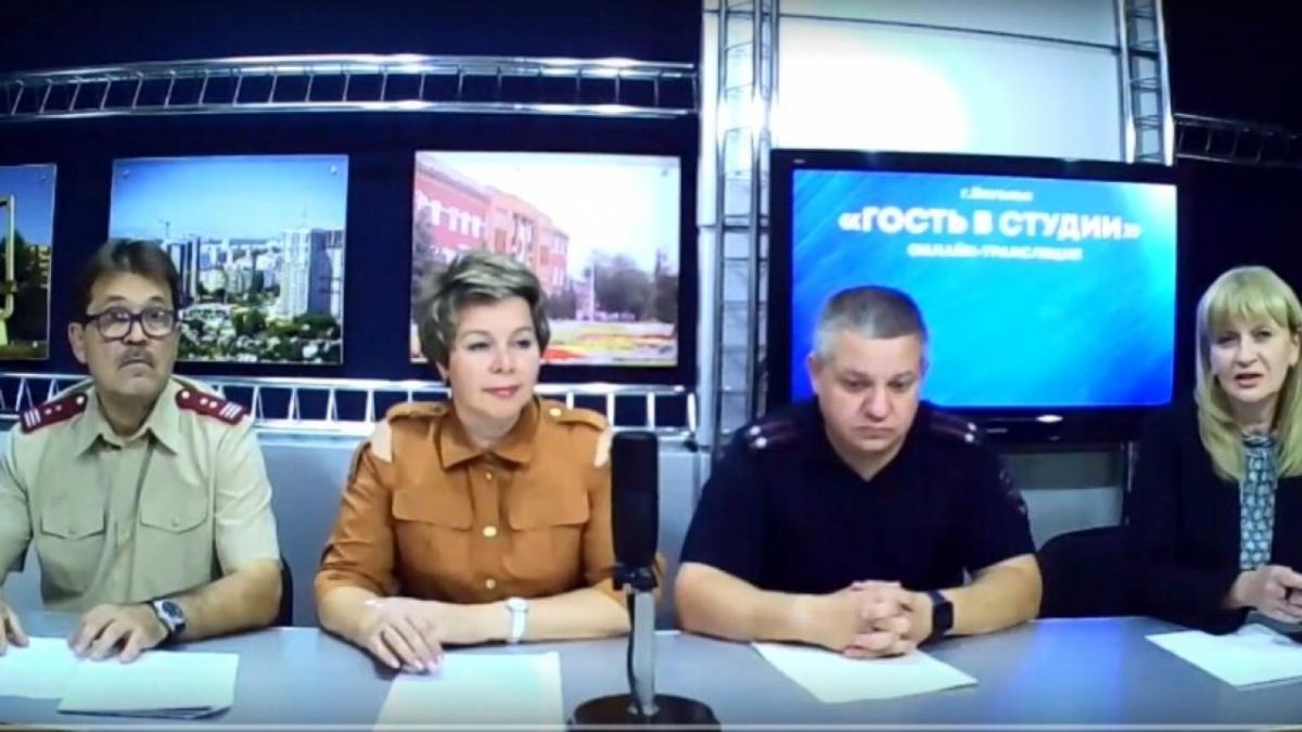 В Энгельсе отменят часть мероприятий на День города из-за менингита