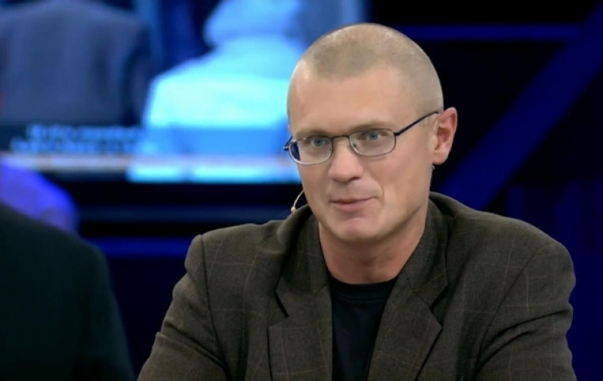Дмитрий Родионов: «Люди боятся возвращения 90-х и обострения борьбы за власть»
