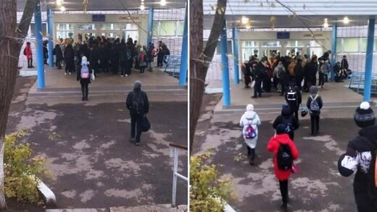 Чиновники ответили на жалобу родителей о мерзнущих детях на входе в саратовскую школу