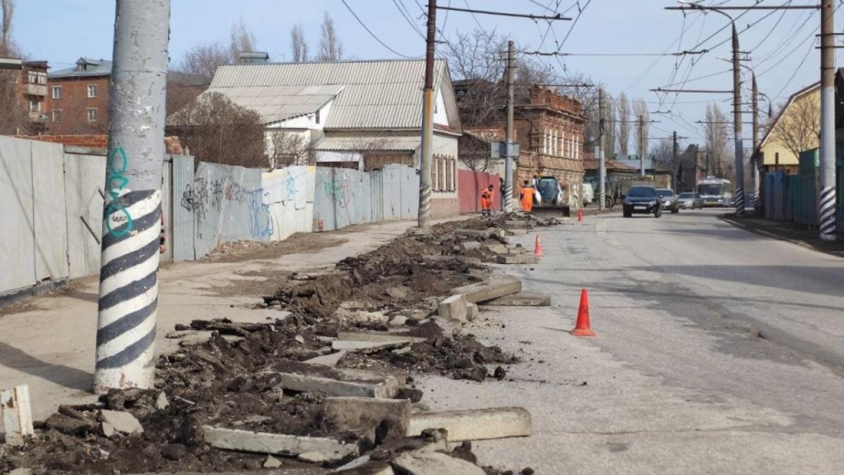 В Энгельсе меняется схема движения в связи с ремонтом улиц Калинина, Ленина и Колотилова