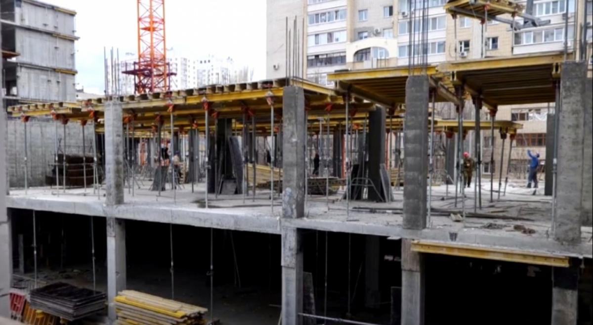 В Саратове новый 7-этажный корпус детской больницы откроется в декабре