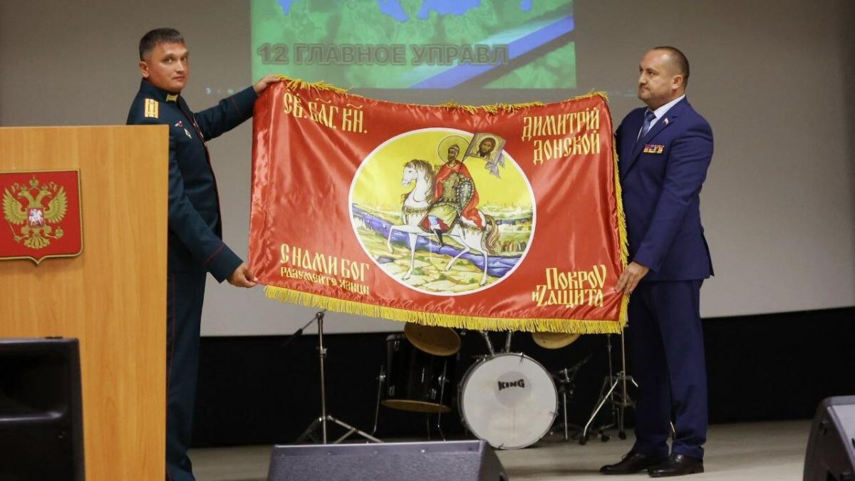 Депутат Калинин поздравил военнослужащих 12-го Главка Минобороны РФ