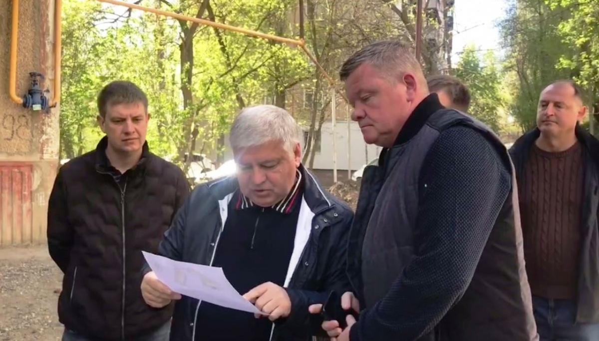 Михаил Исаев: благодаря Володину в Саратове начался ремонт дворов