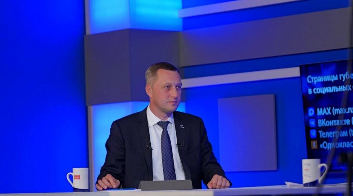 Бусаргин сообщил о будущем кинотеатра Родина в Энгельсе