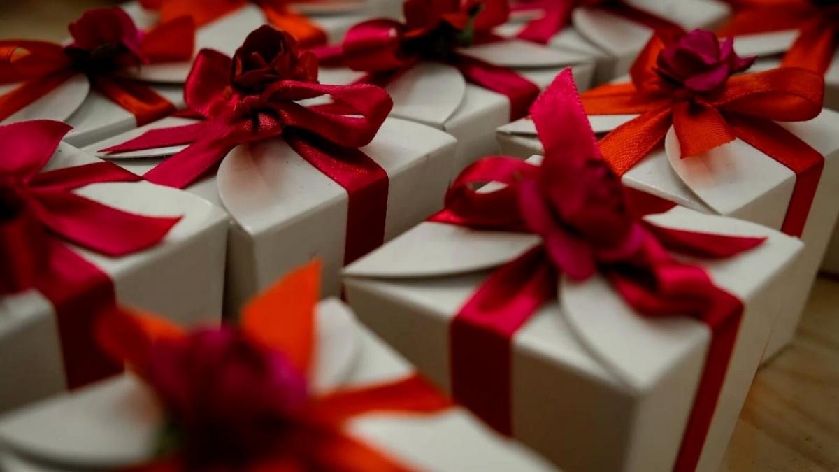 В саратовском филиале «Т Плюс» пообещали подарки в рамках новогодней акции