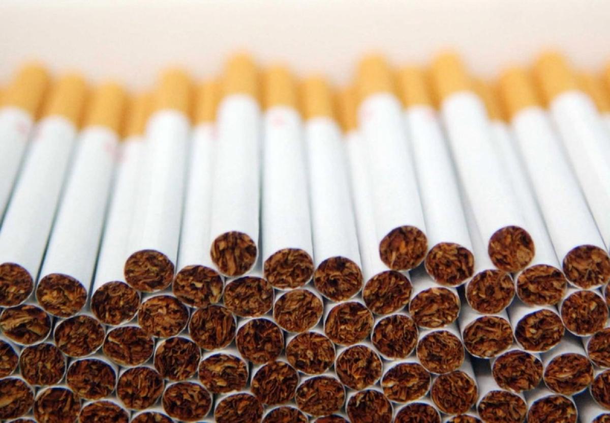 Минимальную цену на пачку сигарет в России планируют поднять до 250 рублей
