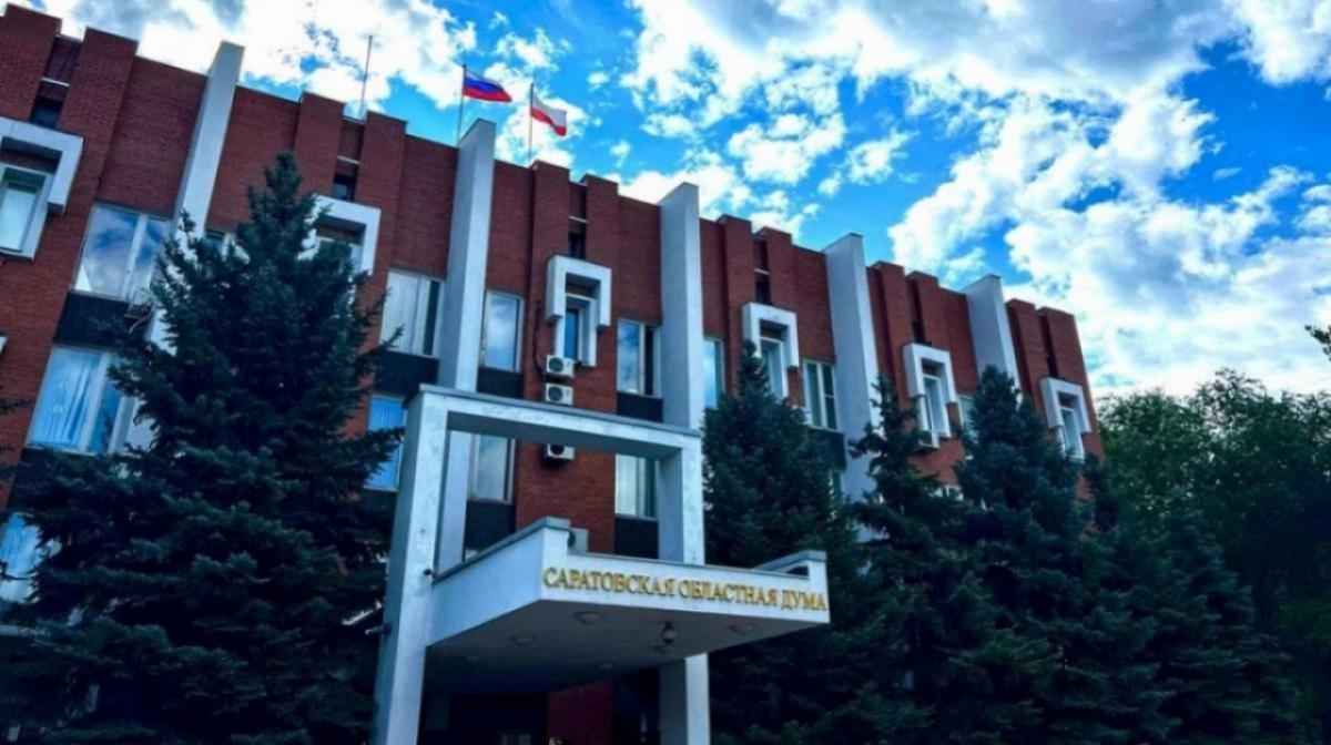Приемная Калинина: саратовцам рассказали о порядке признания МКД аварийными