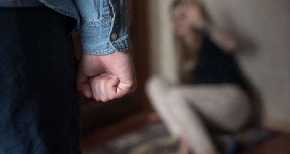 Четверо мужчин изнасиловали жительницу Саратовской области в частном доме