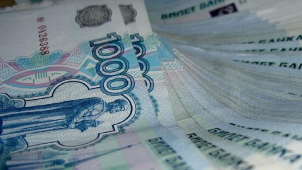Зарплатное неравенство в Саратовской области достигло 81 тысячи рублей