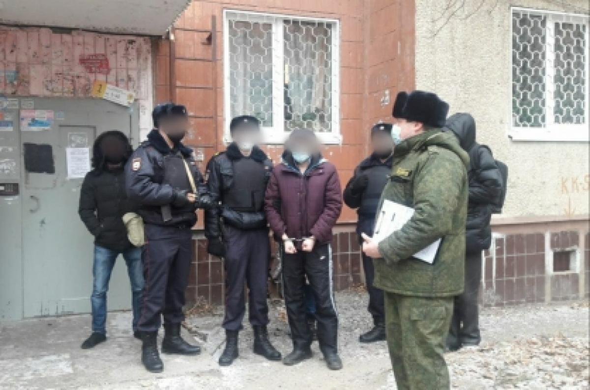 Молодой мужчина поджег занавески, пытаясь скрыть следы жестокого убийства на съемной квартире 