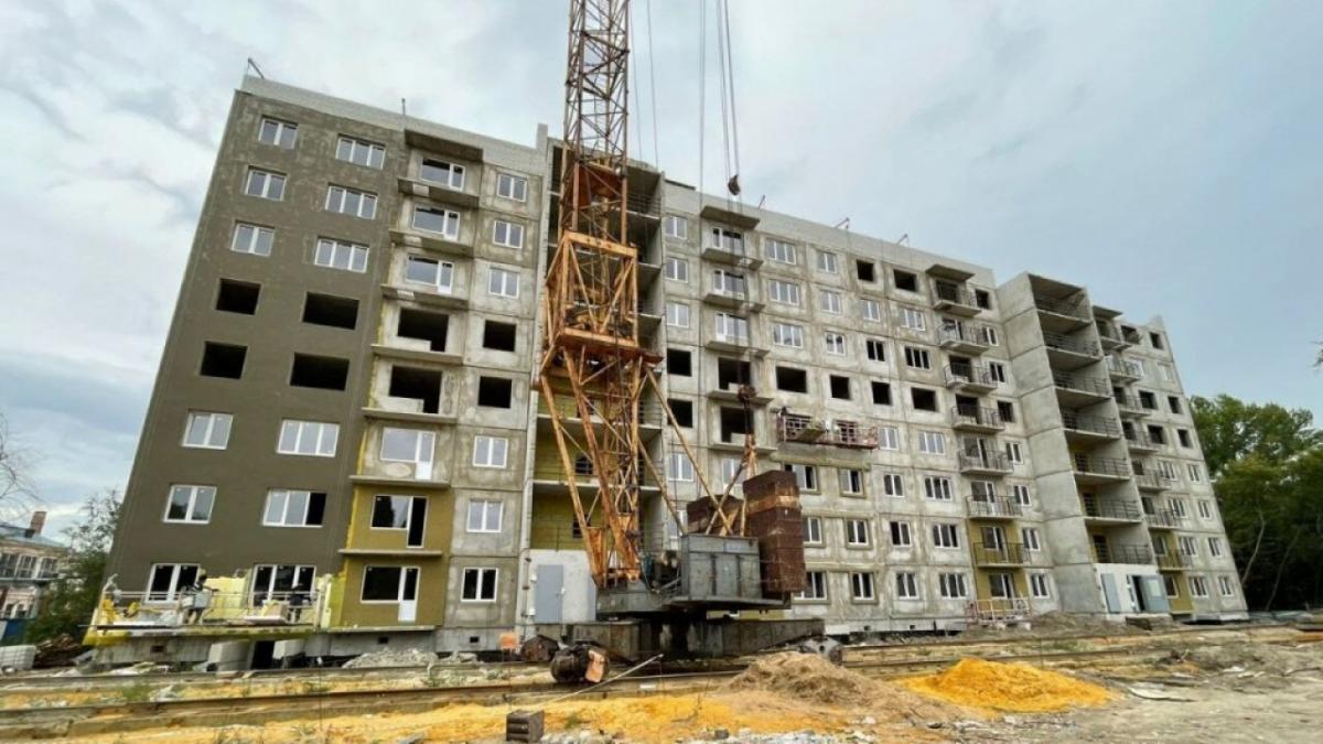 В Ленинском и Заводском районе Саратова построят 8 домов для переселенцев из аварийного жилья