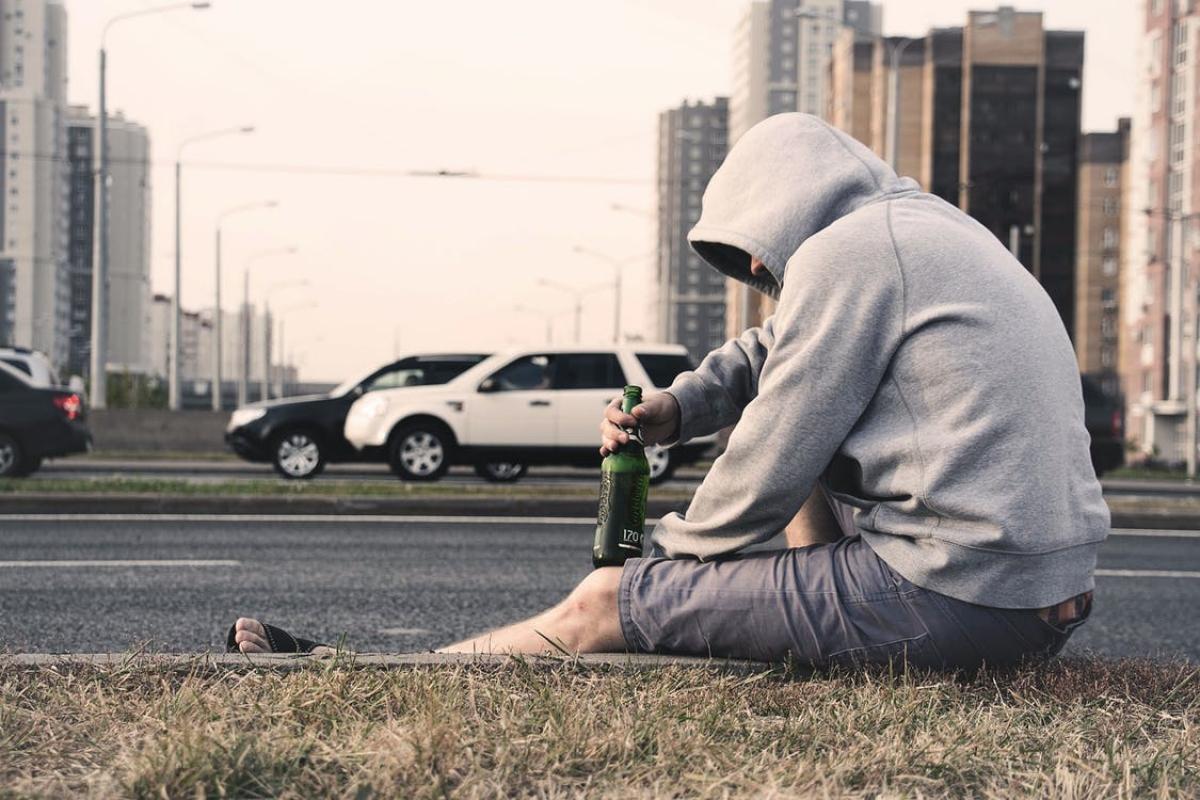 В День защиты детей в Саратове не продадут алкоголь, но включат подсветку на двух башнях