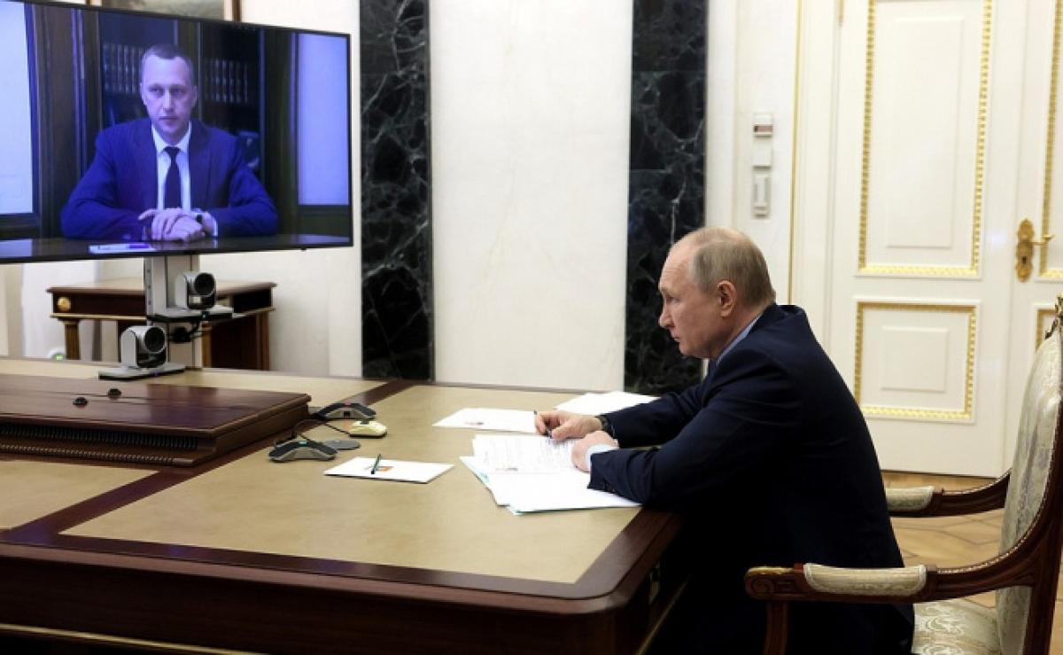 Путин – Бусаргину: «Опыт у вас большой действительно. И результаты в целом удовлетворительные»