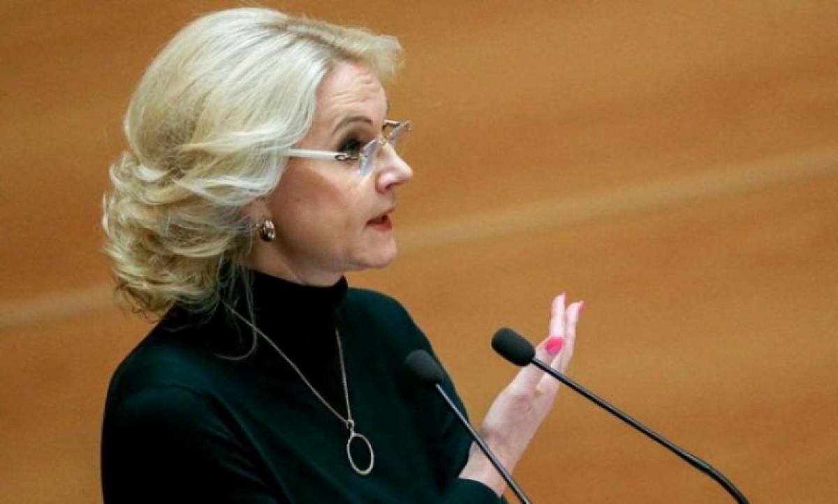 Голикова объяснила разницу в зарплатах рядовых и главных саратовских врачей