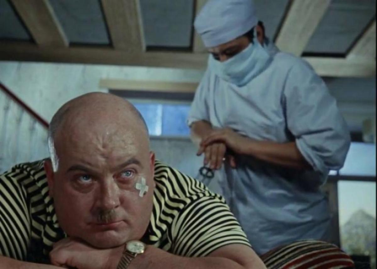 В минздраве ответили, кого будут прививать от коронавируса в первую очередь 