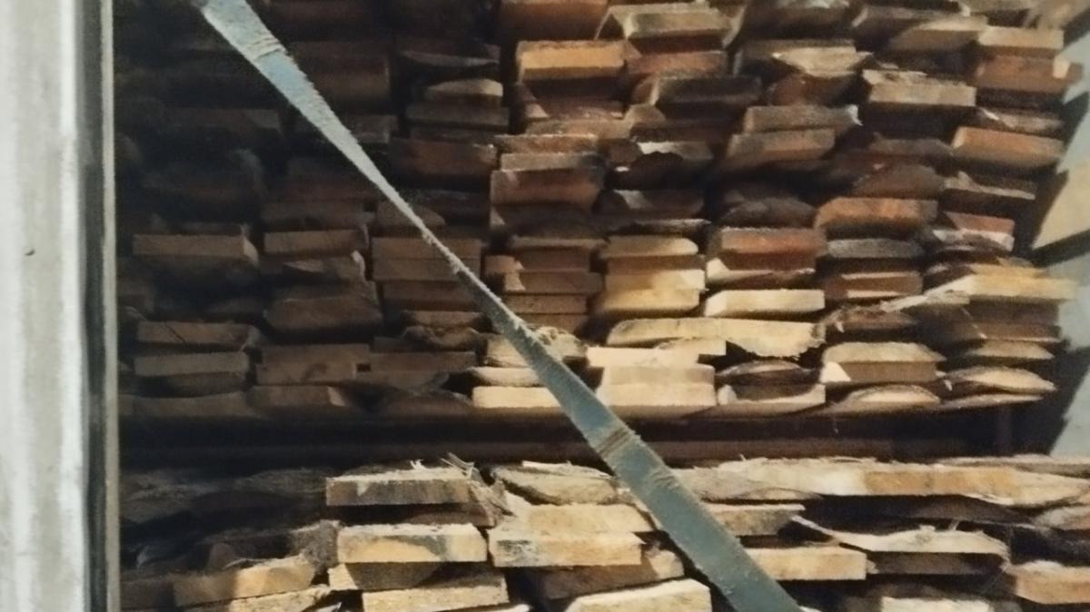 Из Саратовской области не пропустили в Казахстан пиломатериалы
